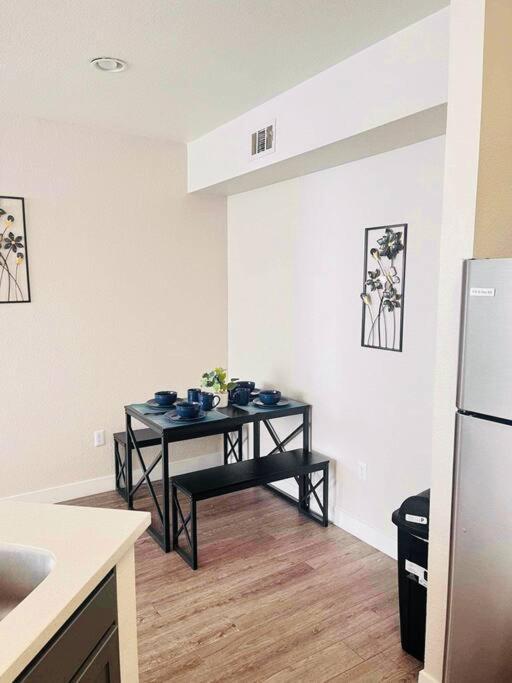 Las Vegas Apartment Near The Strip Exterior photo