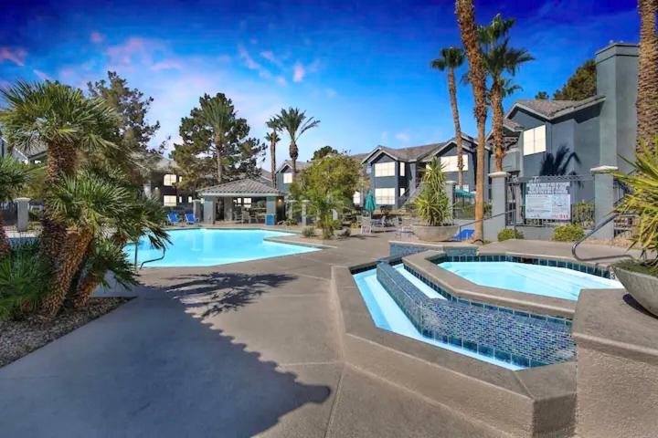 Las Vegas Apartment Near The Strip Exterior photo